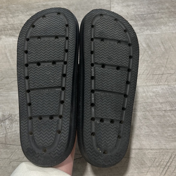 32 degree • black cushion slides - Picture 4 of 5